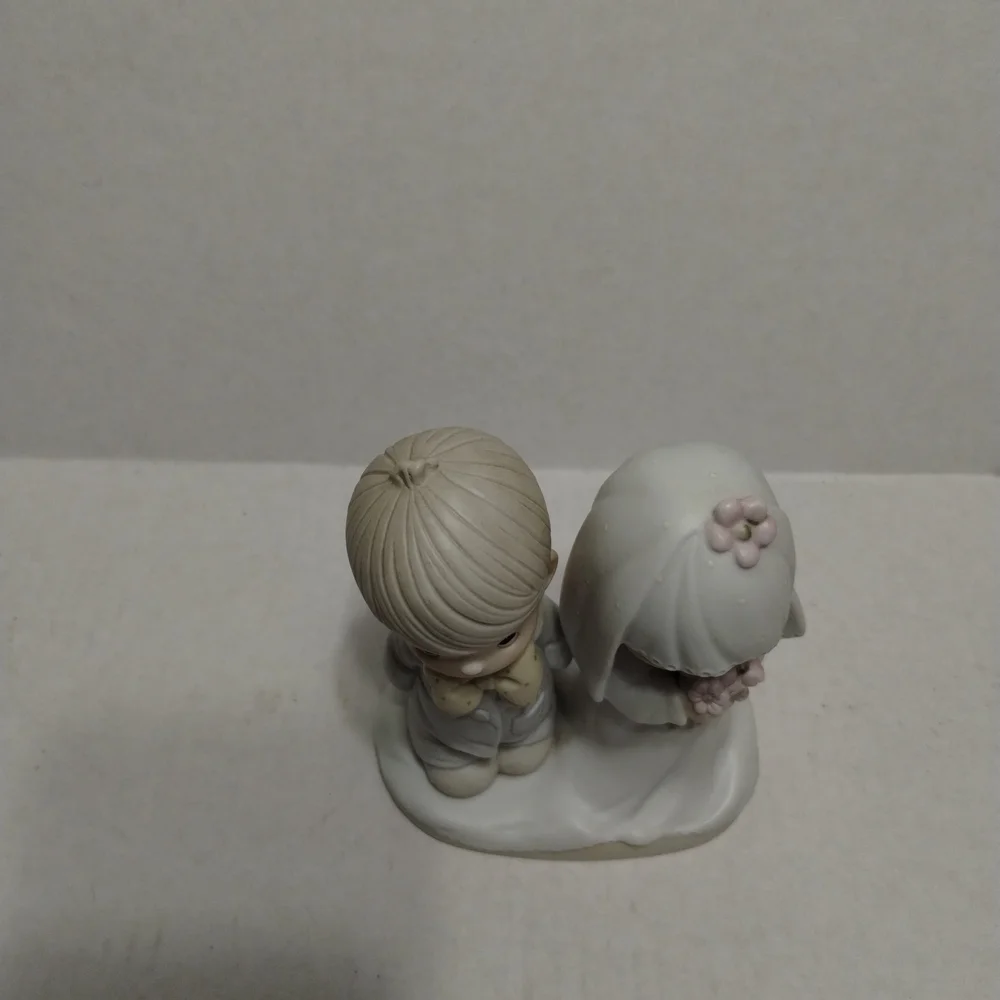 Precious Moments Wedding Cake Topper - Cream and White
